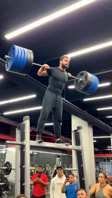 Video by @vermaoncrack on Reels